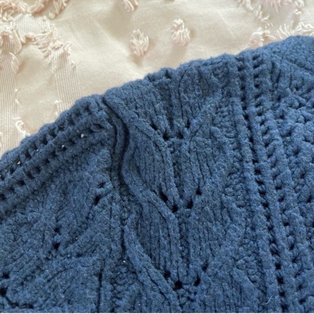 Hollister Cardigan - Picture 10 of 11